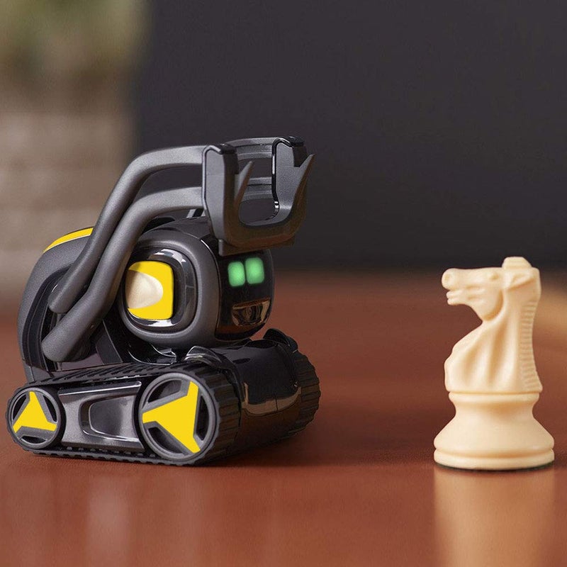 IPG حماية شاشة وجه الروبوت فيكتور من IPG - مجموعة زينة واقية من هجمات الأطفال والحيوانات الأليفة غير المتوقعة. تشمل مجموعة العجلات والجسم 7 وحدات ملصقات + 2 وحدة واقي شاشة (أصفر) - Image 4